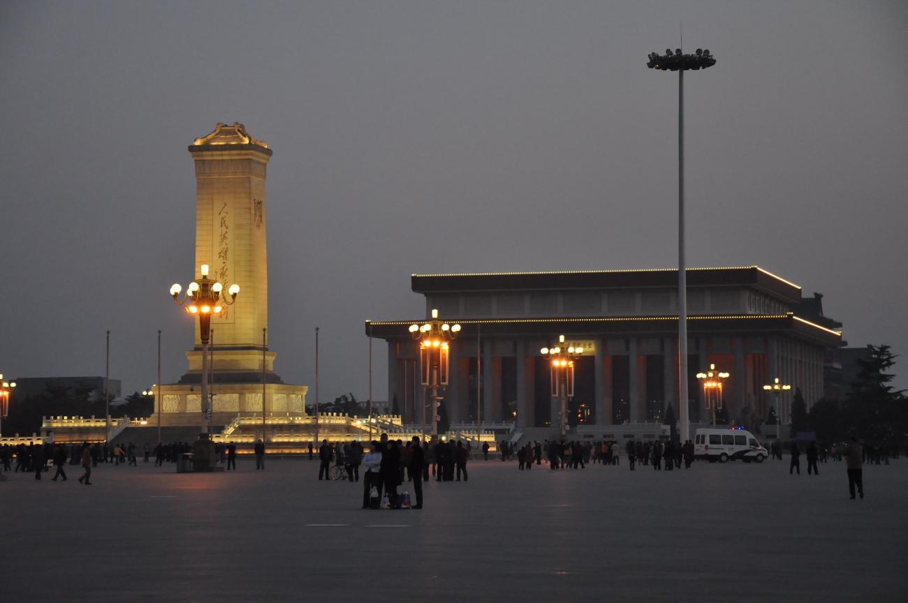 The Monument to the People's Heroes and the Great Hall of the People in Beijing. Credit: Jorge Láscar/Flickr
